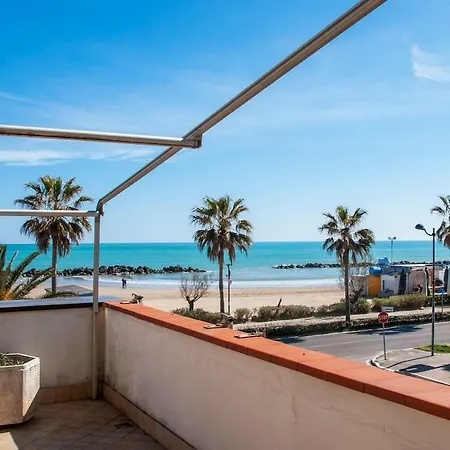 Di Antonio Fronte Mare Apartamento Montesilvano Marina
