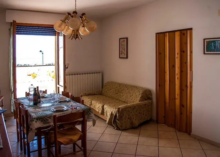 Di Antonio Fronte Mare Apartman Montesilvano Marina