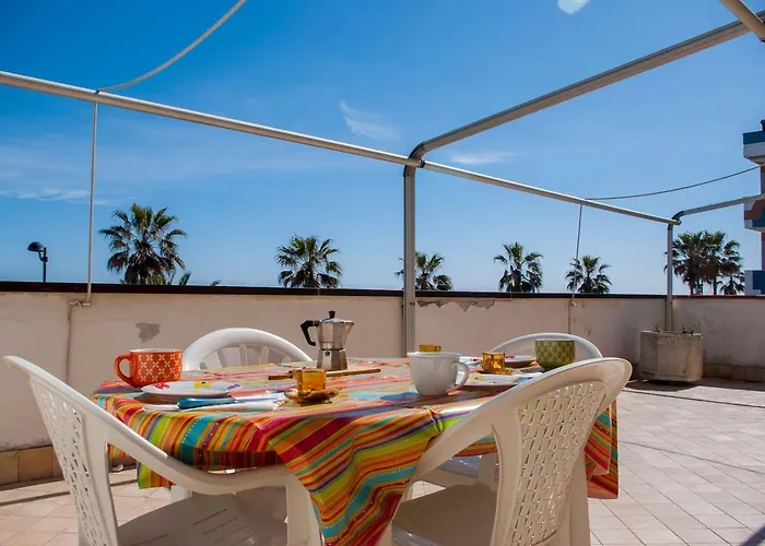 Di Antonio Fronte Mare Apartman *